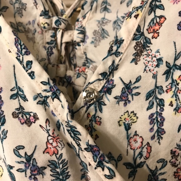 Strappy Tank top by Sadie Robertson - Picture 4 of 7